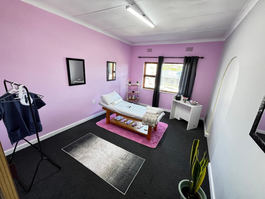 To Let commercial Property for Rent in Stirling Eastern Cape